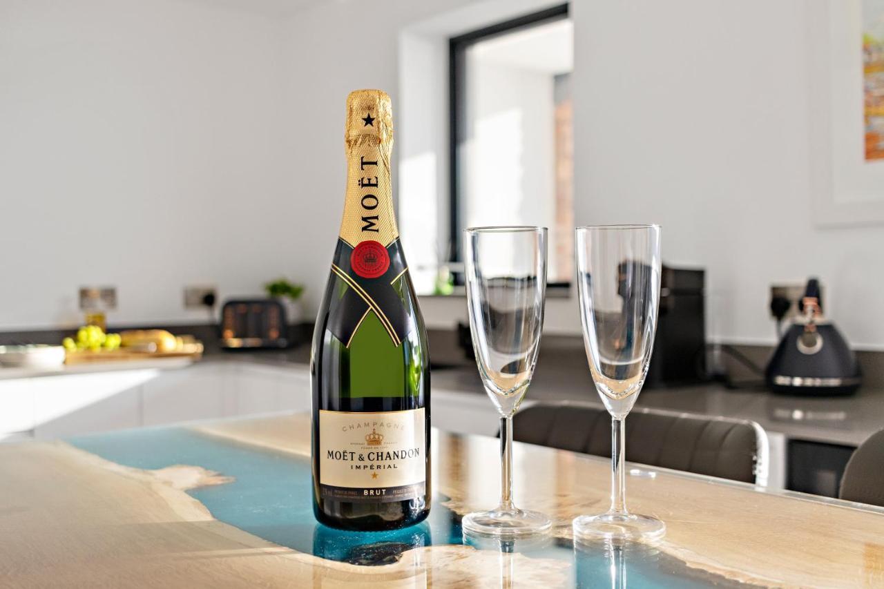 Estuary View, 3 Grand Banks Apartment ทินมัท ภายนอก รูปภาพ