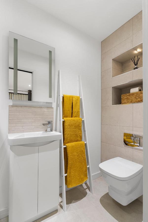 Estuary View, 3 Grand Banks Apartment ทินมัท ภายนอก รูปภาพ